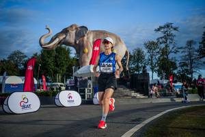 BIB: 
                            <button type="button" onclick="openModal(26541844)" class="btn btn-primary btn-sm float-right btn-popup" data-toggle="modal" data-target=".modal-high-quality">
                        <i class="fas fa-shopping-cart"></i> Add to Cart
                    </button>
                                            <button type="button" onclick="isThisMe(26541844, true)" class="btn btn-success btn-sm float-right btn-popup btn-isme hidden" data-toggle="tooltip" data-placement="bottom" title="นี่คือรูปของคุณใช่ไหม คลิกที่นี่เพื่อเอาเข้าอัลบั้ม">
                        <i class="fas fa-plus"></i> Add to album
                    </button>
                    <button type="button" onclick="isThisMe(26541844, false)" class="btn btn-warning btn-sm float-right btn-popup btn-isnotme hidden">
                        <i class="fas fa-ban"></i> Remove from album
                    </button>